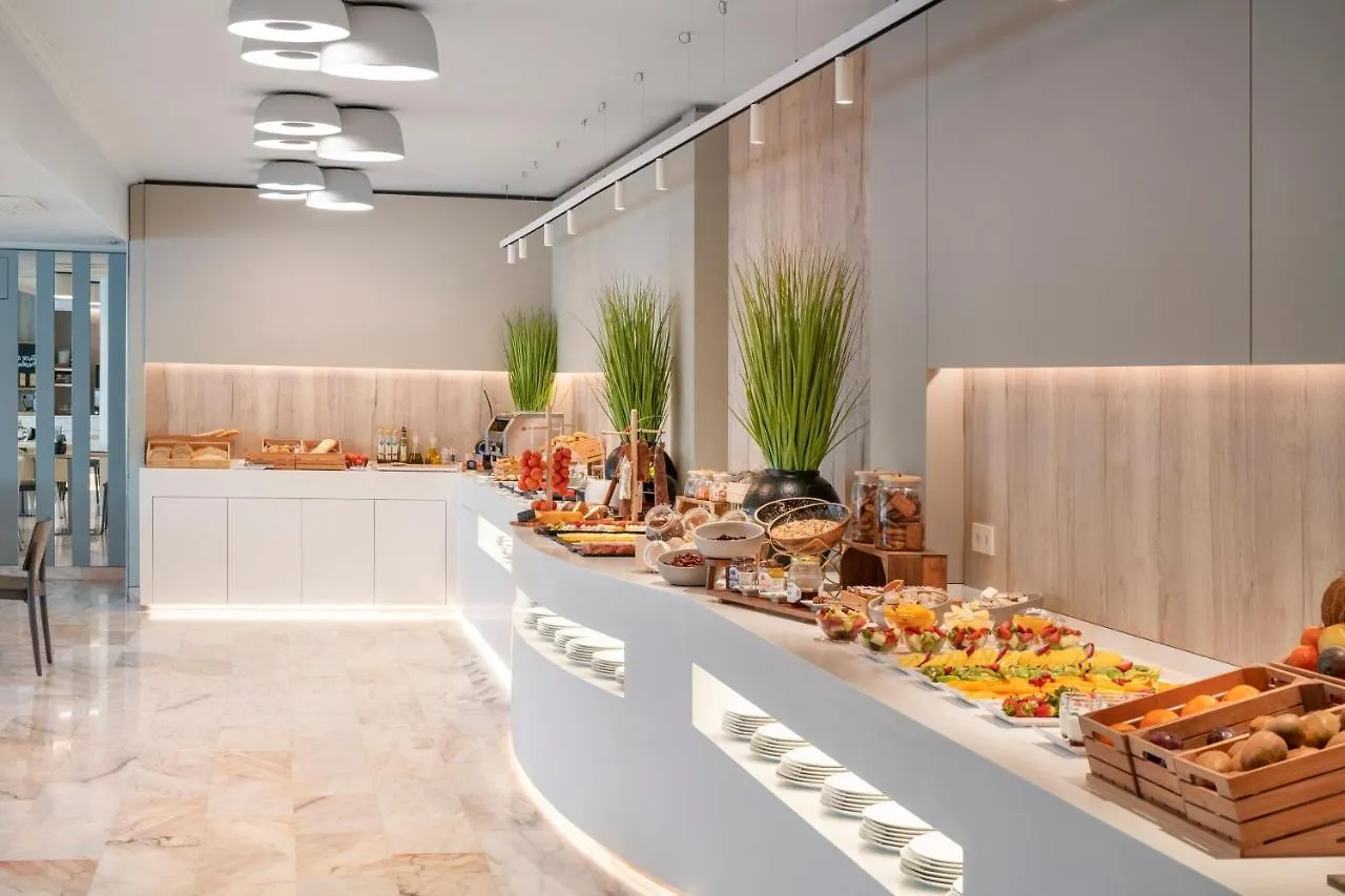 Salles Ciutat Del Prat Barcelona Airport El Prat de Llobregat Hotel