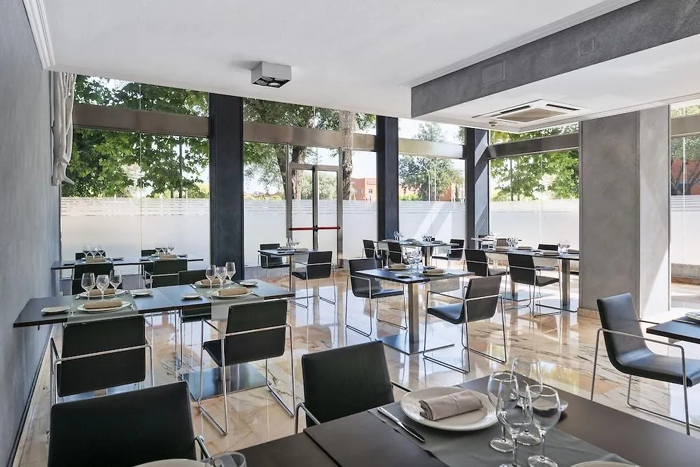 Salles Ciutat Del Prat Barcelona Airport El Prat de Llobregat Hotel